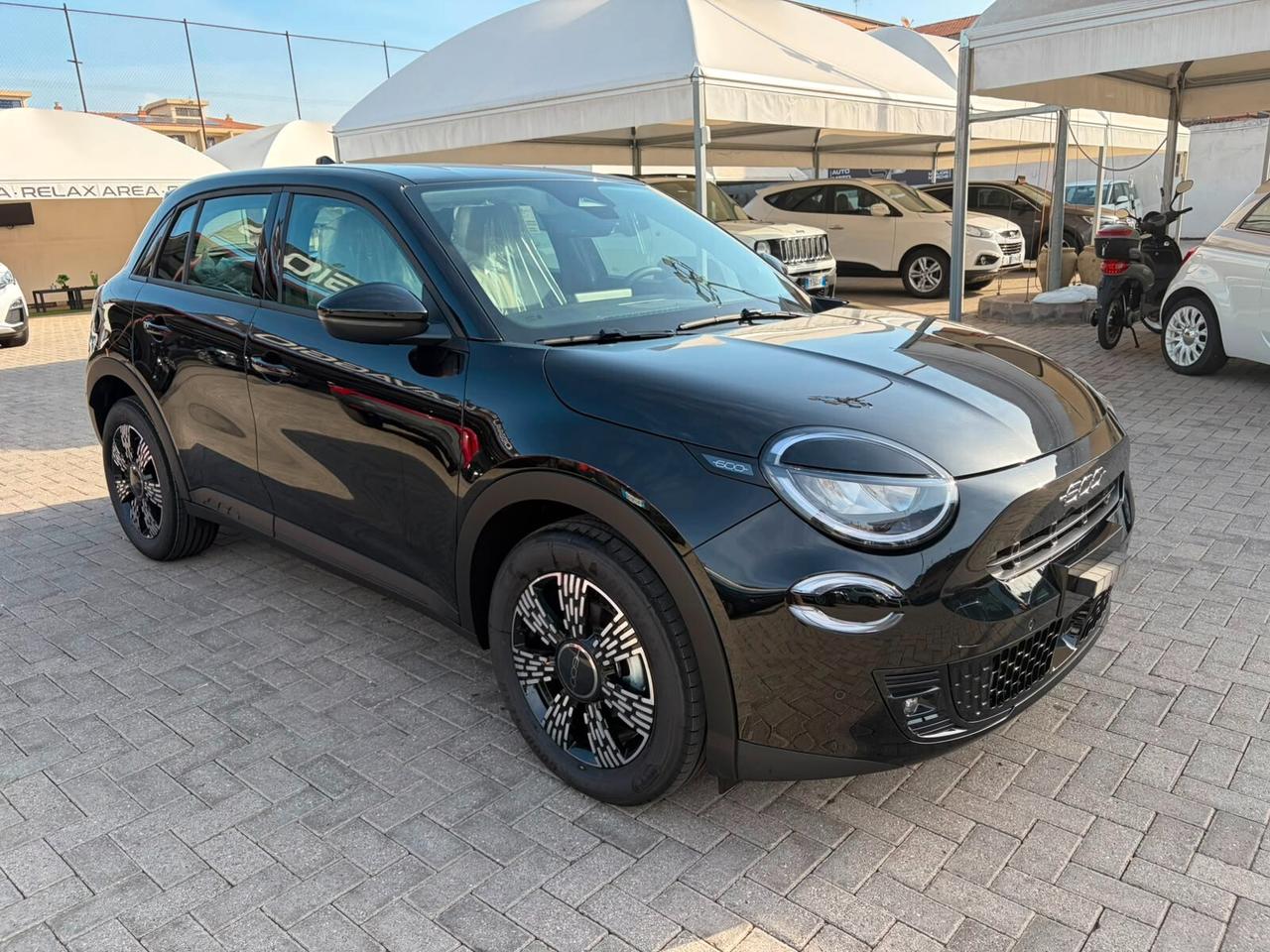 Fiat 600 Hybrid 110 CV DCT MHEV Icon (NUOVA DA IMMATRICOLARE) IPT INCLUSA