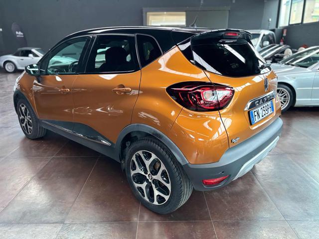RENAULT Captur TCe 120 CV Start&Stop Energy Initiale Paris