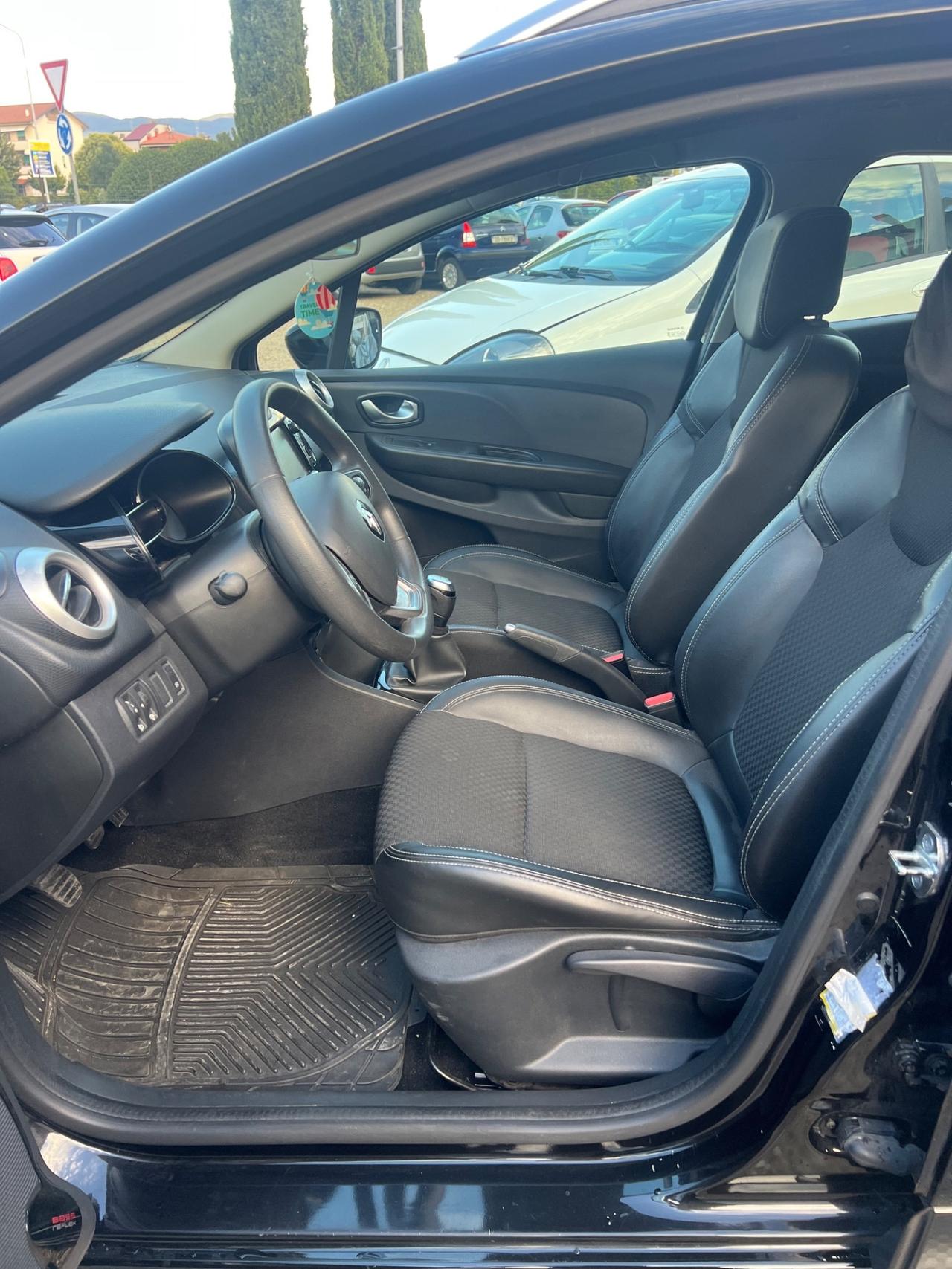 Renault Clio Sporter dCi 8V 90 CV Duel