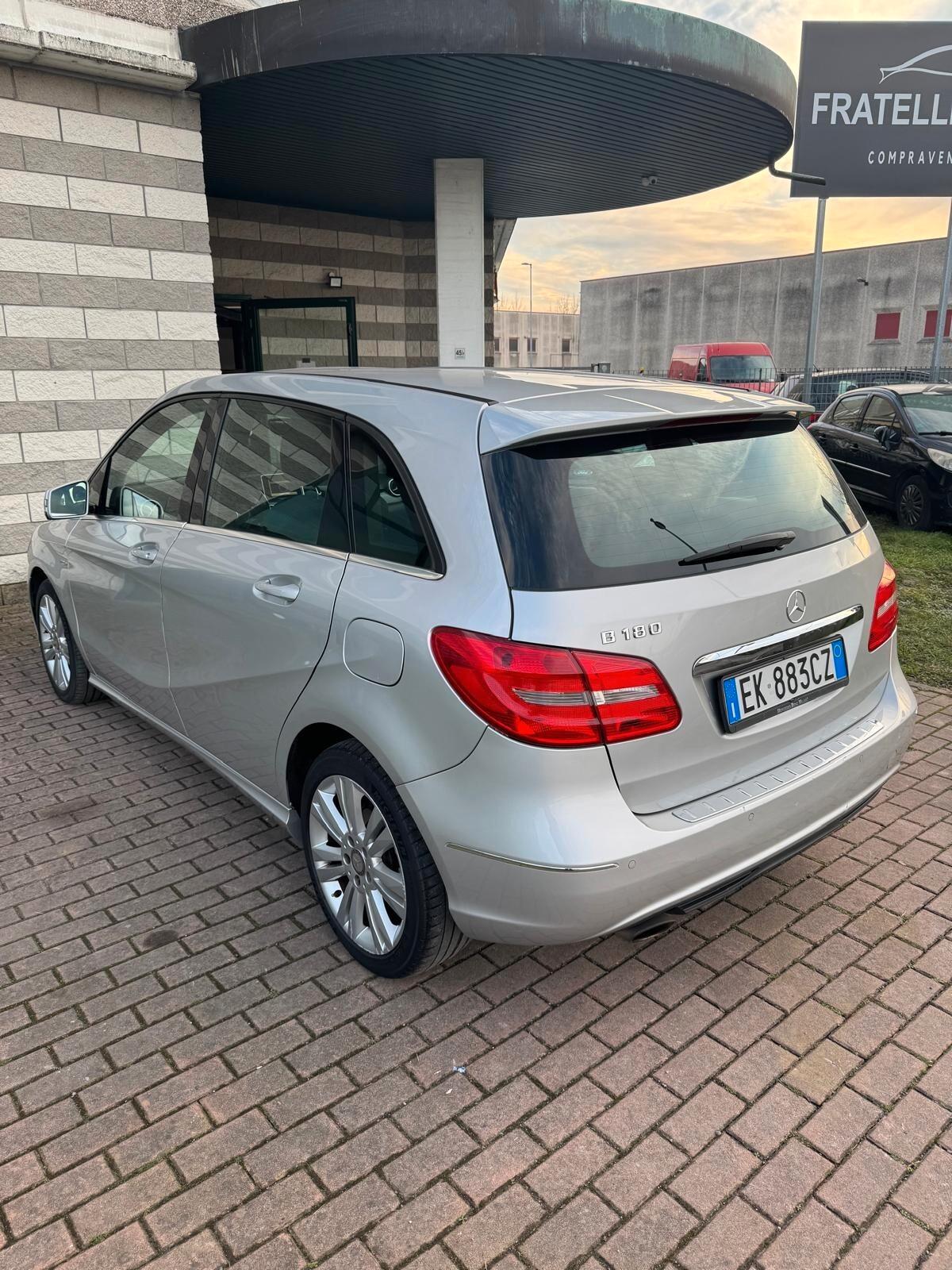 Mercedes-benz B 180 BlueEFFICIENCY Premium