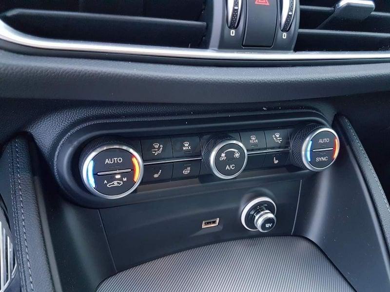 Alfa Romeo Stelvio Stelvio 2.2 t Veloce Q4 210cv auto