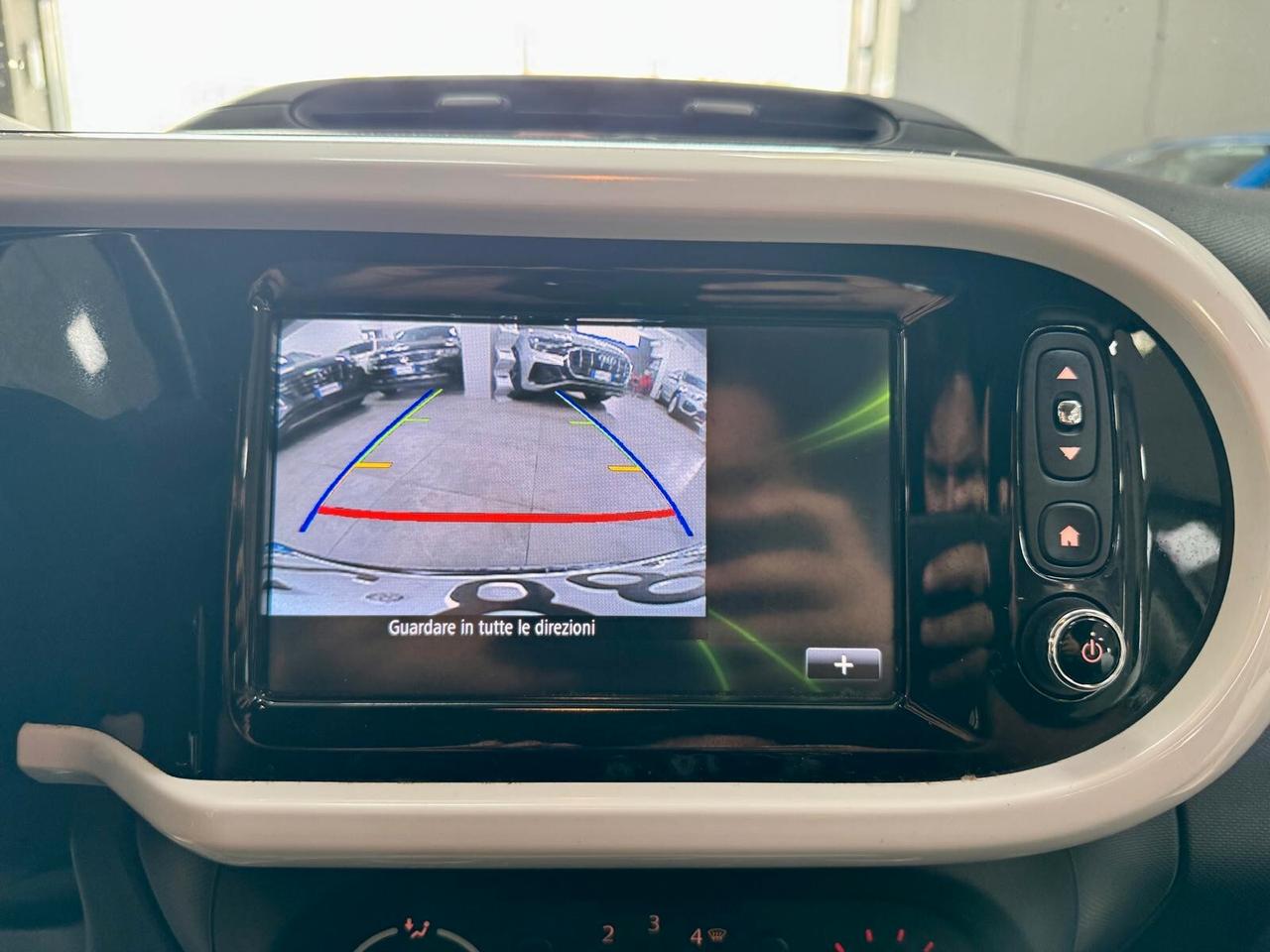 Renault Twingo 0.9 TCe 90cv EDC Intens 2016