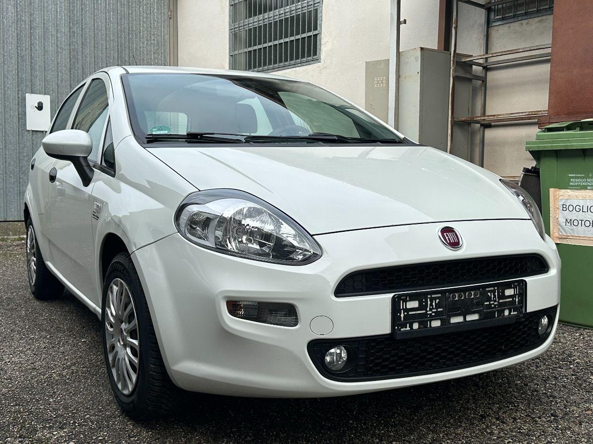 FIAT - Punto - 1.2 8V 5p. Street