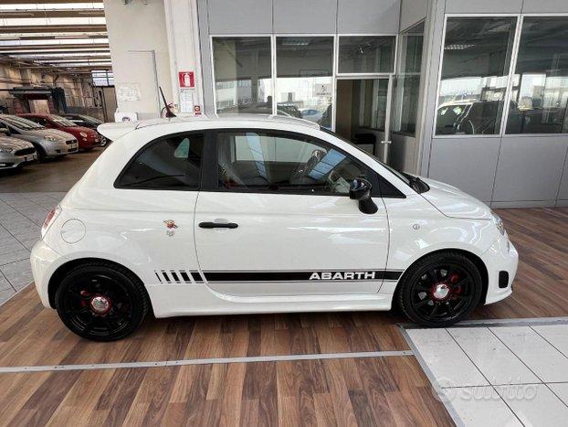 ABARTH 595 1.4 Turbo T-Jet 160 CV Yamaha Factory