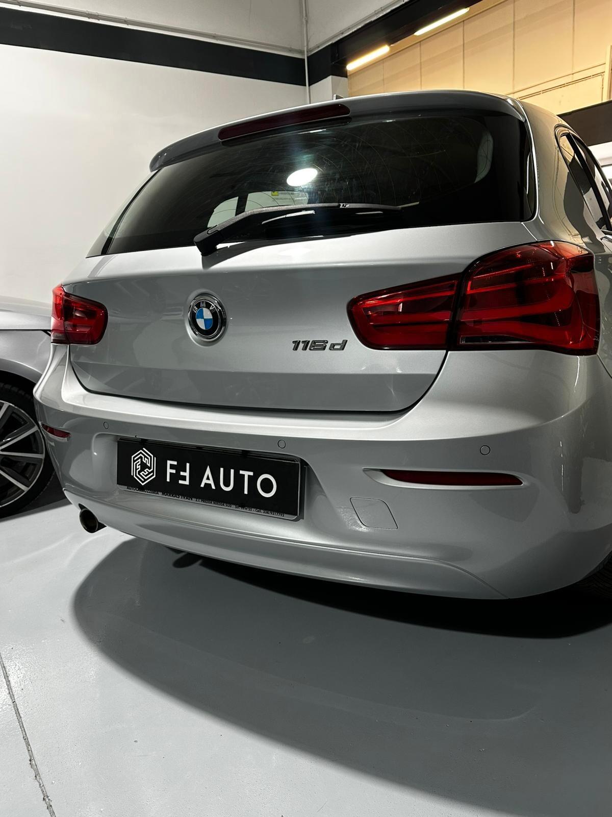 Bmw 116 120d 5p. Urban