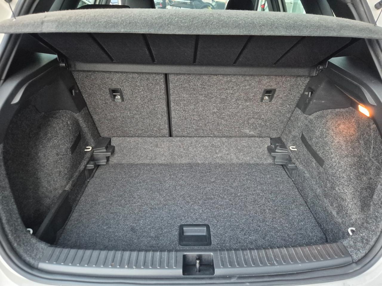 Seat Arona 1.0 EcoTSI XCELLENCE