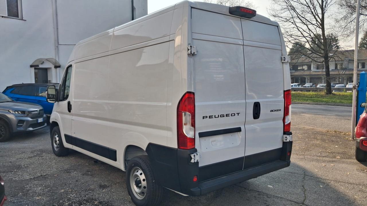 Peugeot Boxer 2.2 BlueHDi 120 L2H2