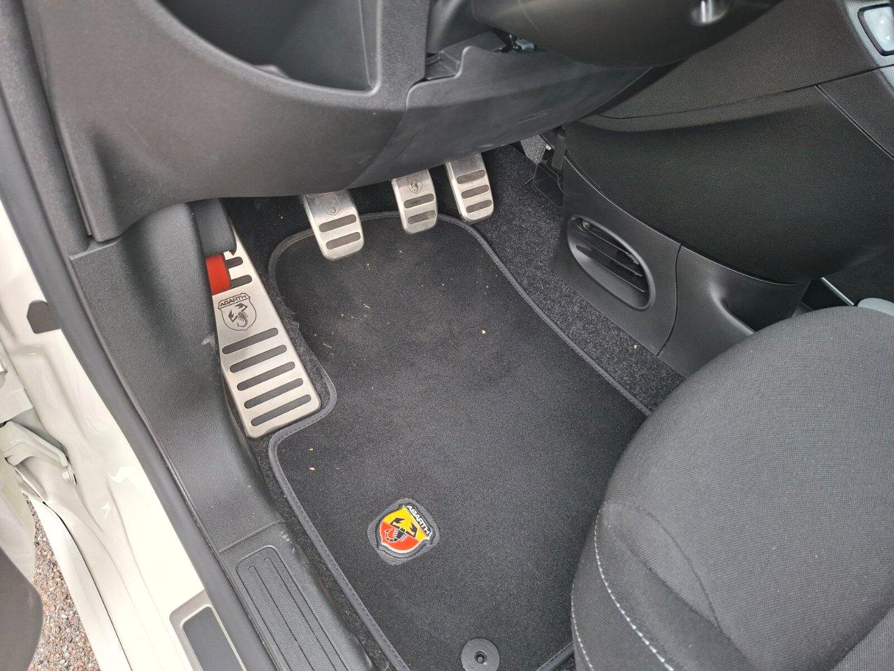 Abarth 500 1.4 16v t. t-jet Custom 135cv E6