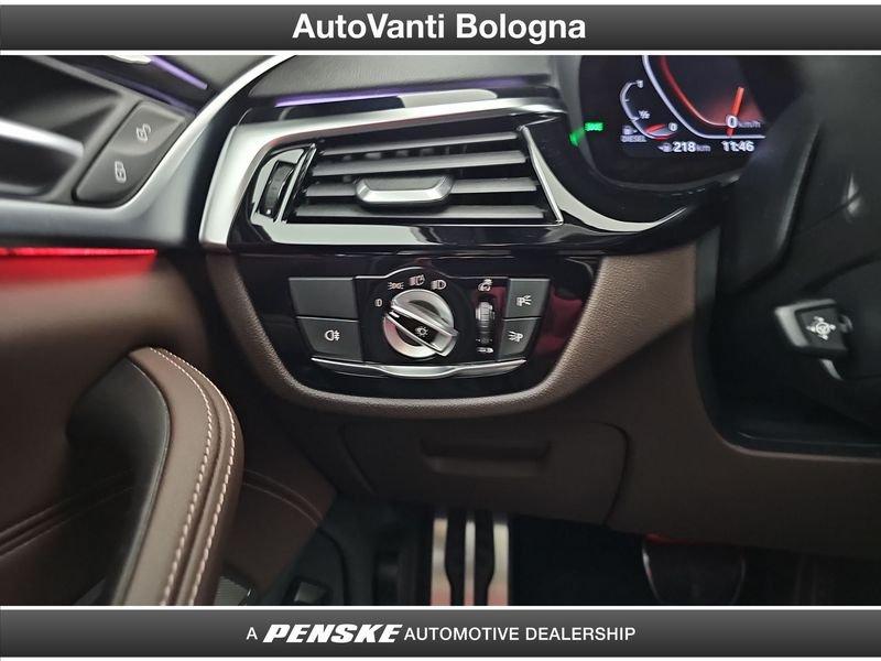 BMW Serie 5 540d 48V xDrive Touring Msport
