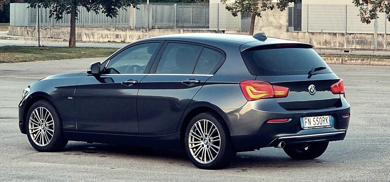 Bmw 116 BMW 116 d 5p Urban Garanzia 12 MEsi