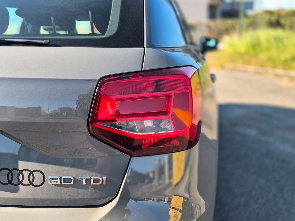 Audi Q2 30 1.6 tdi Admired s-tronic