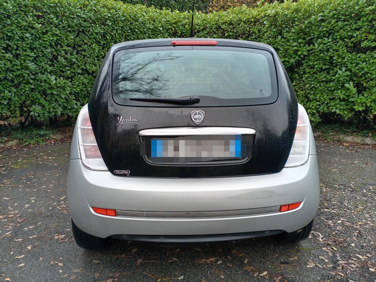 Lancia Ypsilon 1.2 Oro