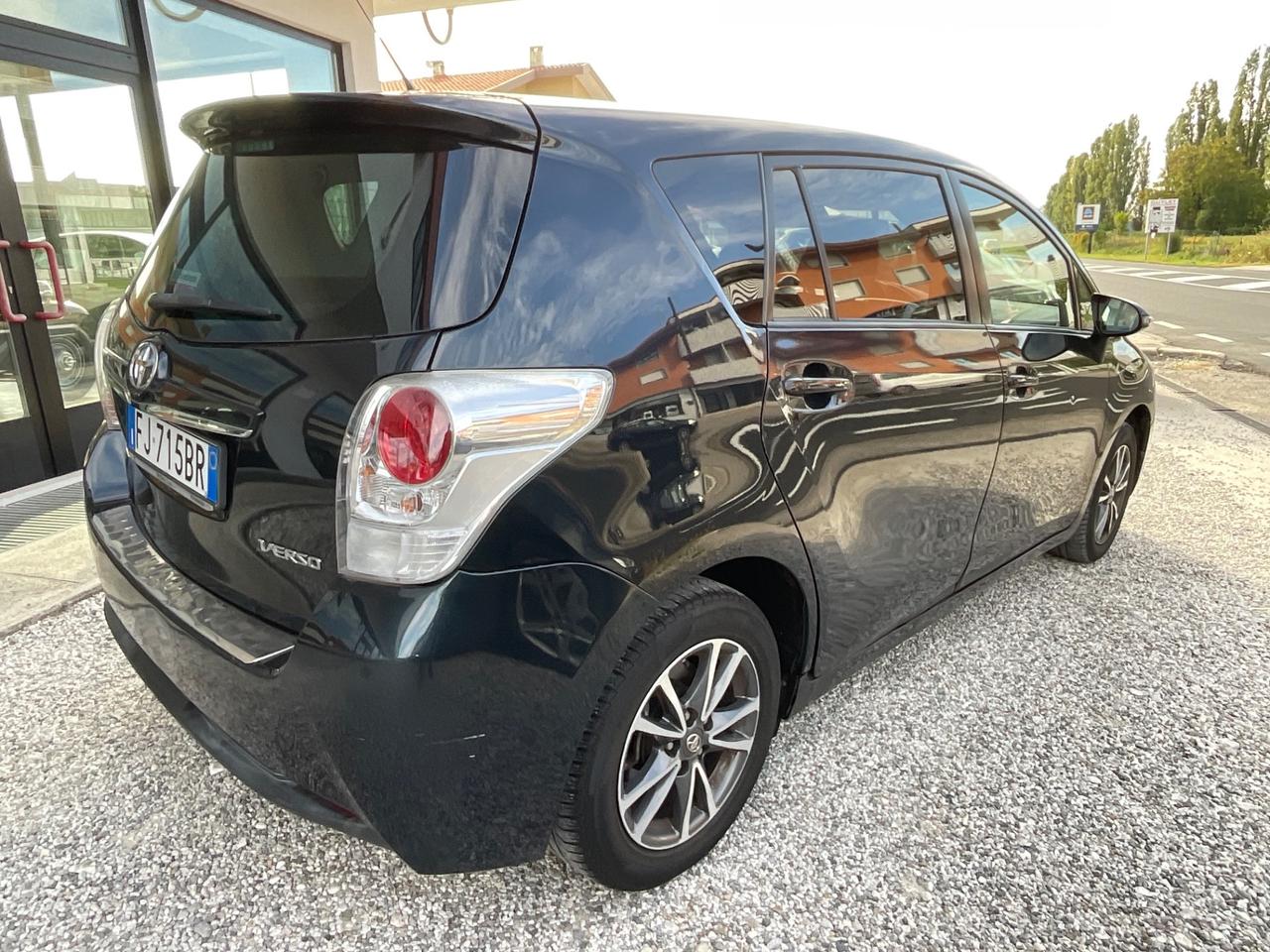 Toyota Verso 1.6 D-4D Style 7 posti