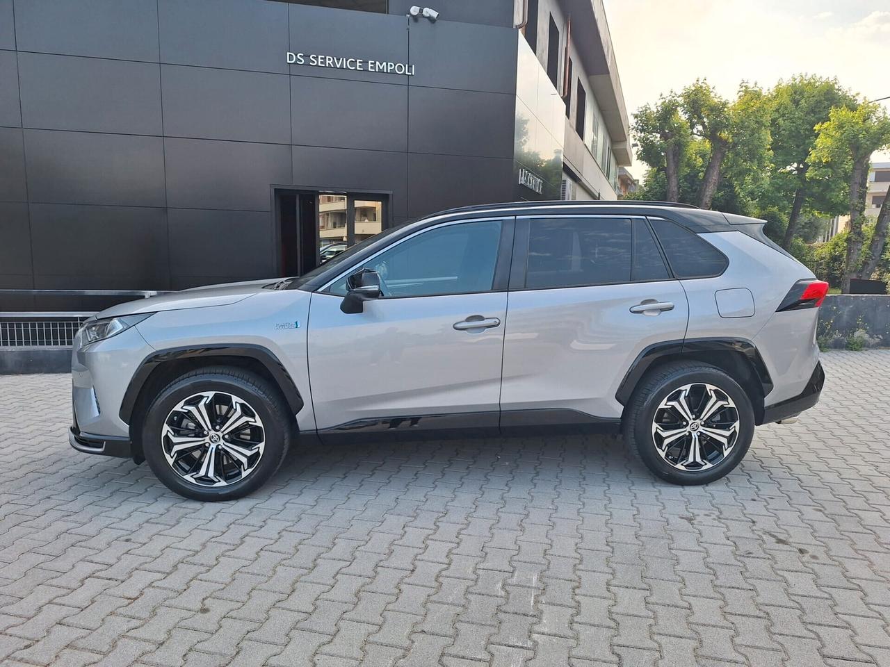 RAV4 Plug-in Hybrid E-CVT (306 CV) Style+ AWD-i Unico proprietario Iva esposta