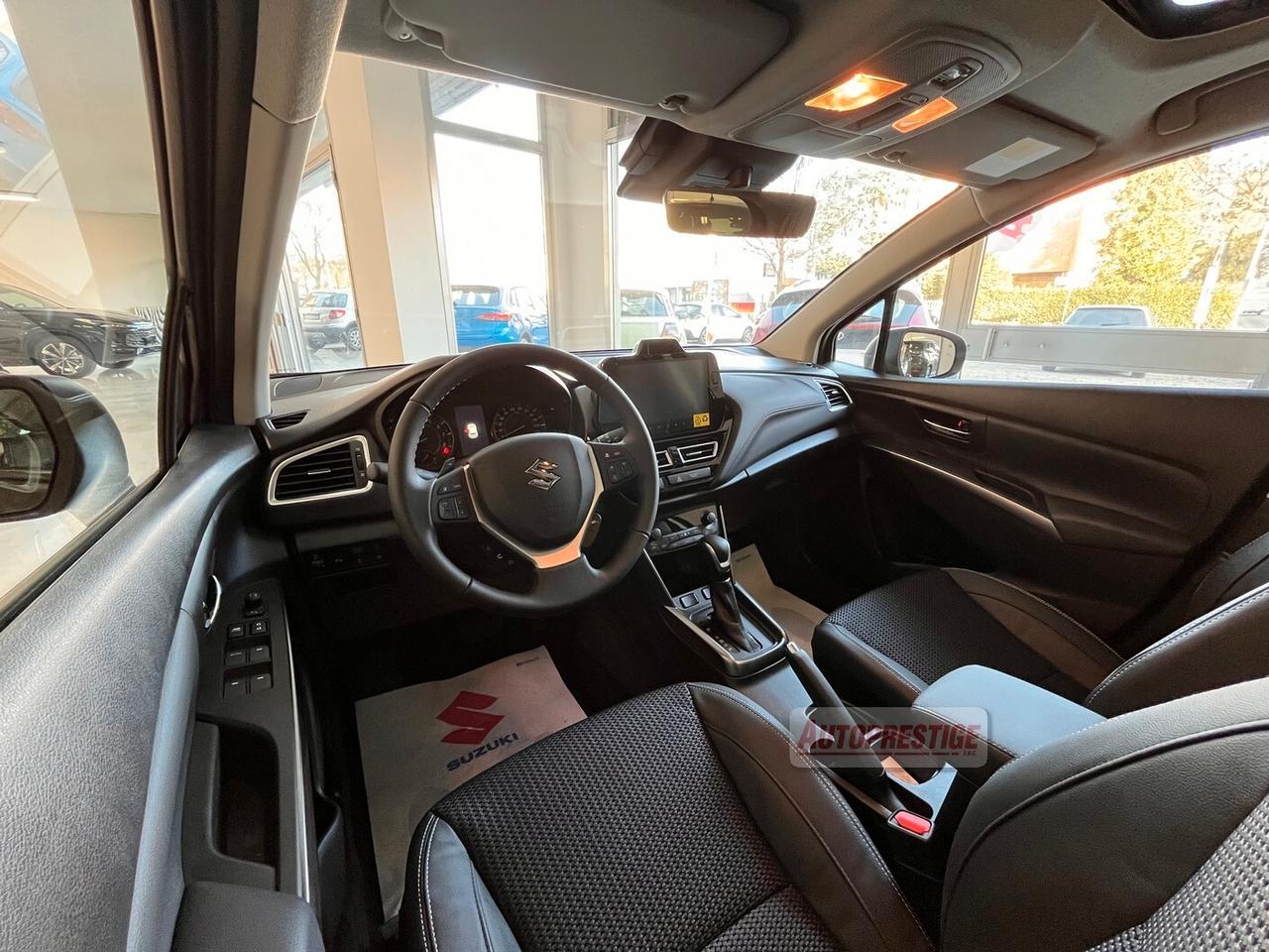 Suzuki S-Cross 1.5 140V Hybrid A/T Starview