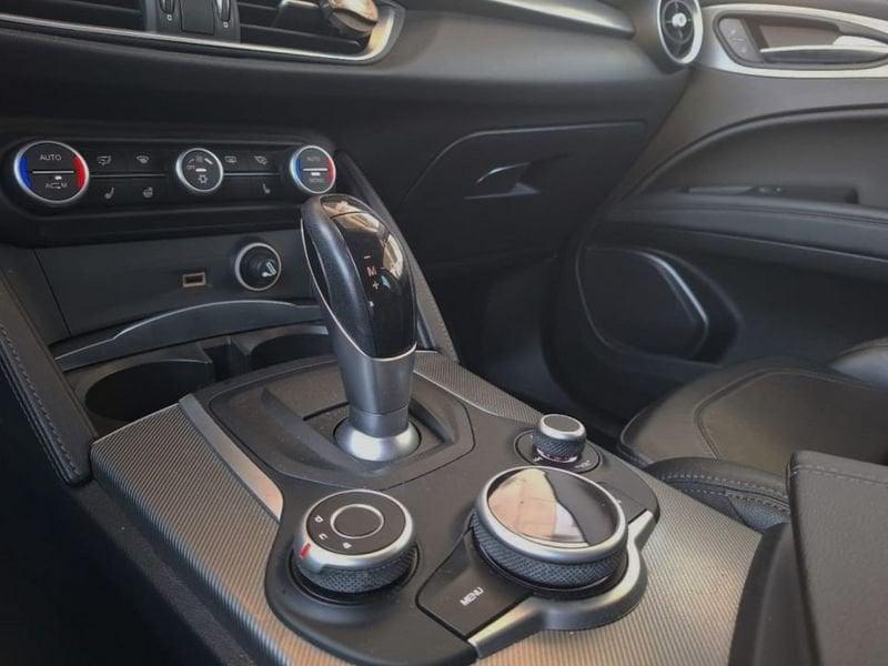 Alfa Romeo Stelvio 2.0 T EXECUTIVE Q4 280CV AUTO