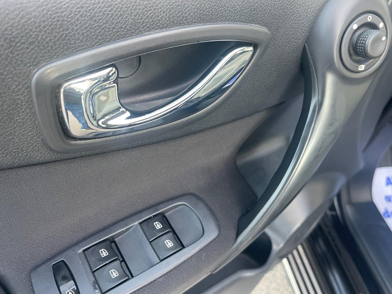 RENAULT KOLEOS 2.0 DCI 4x4 AUT FULL 102000KMM