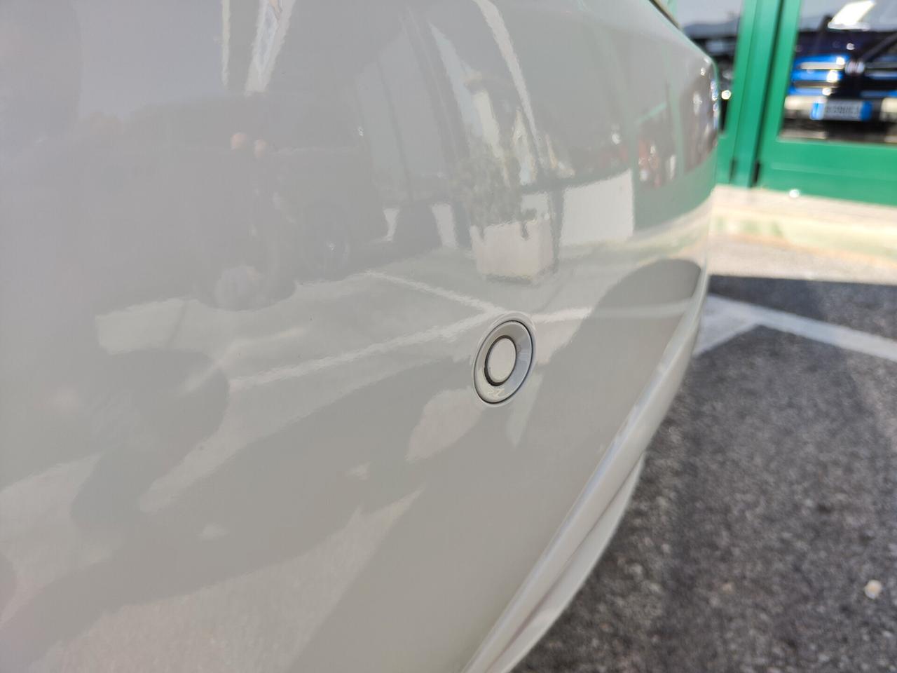 Lancia Ypsilon 1.0 Hybryd Gold 2022