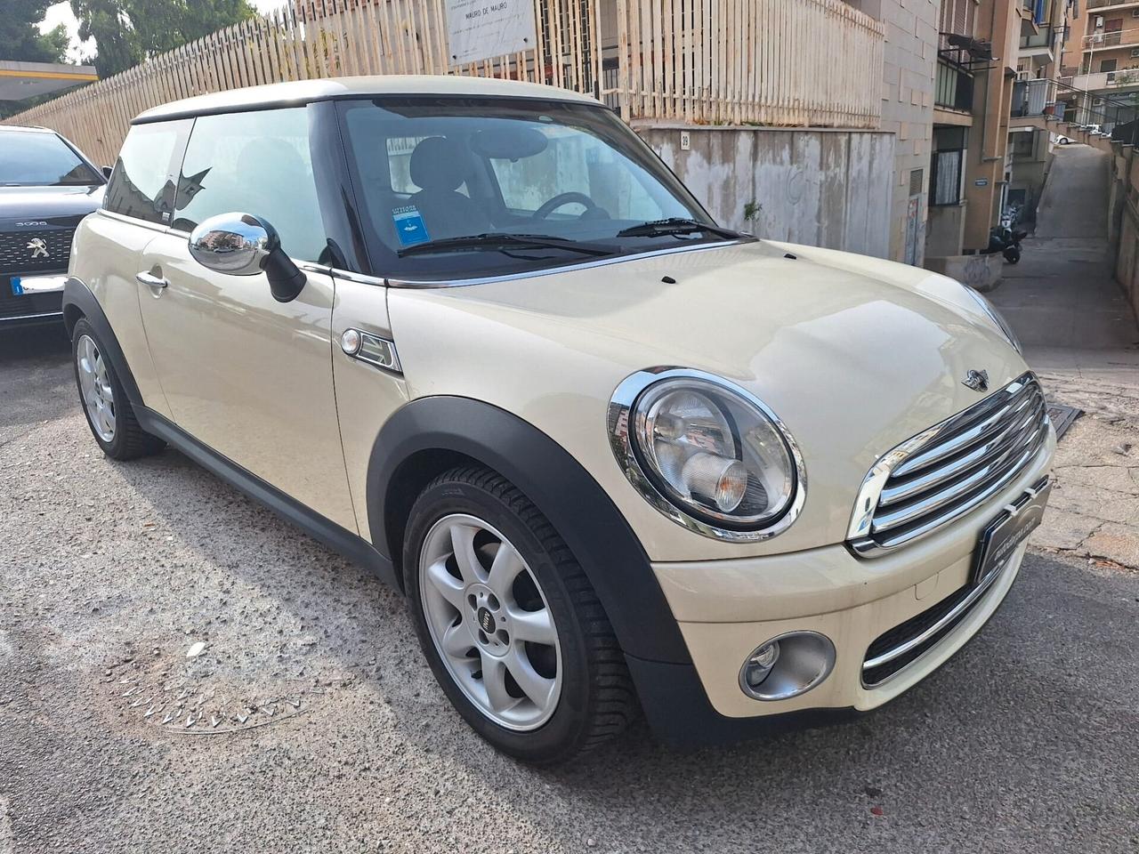 Mini 1.6 16V Abbey Road D