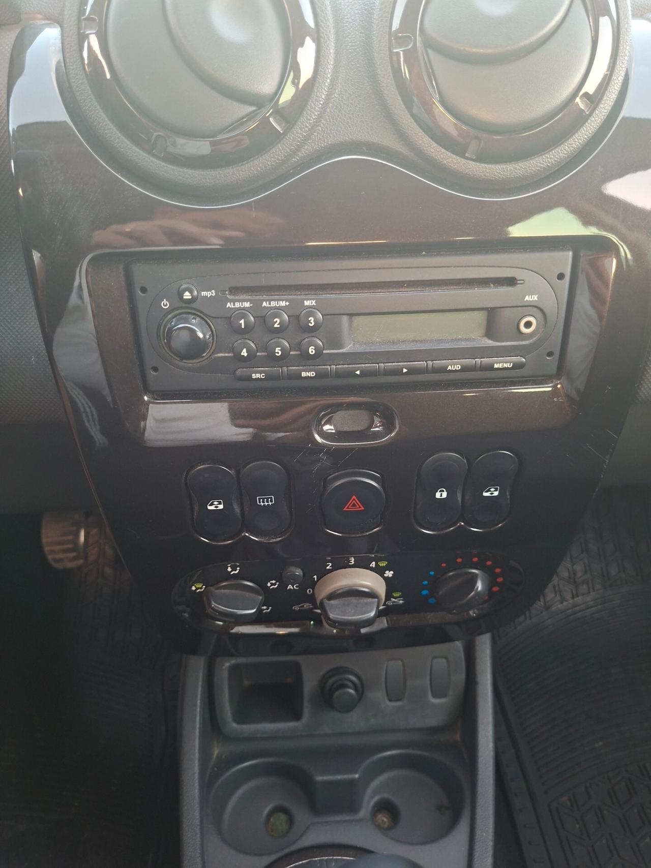 Dacia Duster 1.5 dCi 107CV 4x2 Lauréate*Clima*Cerchi
