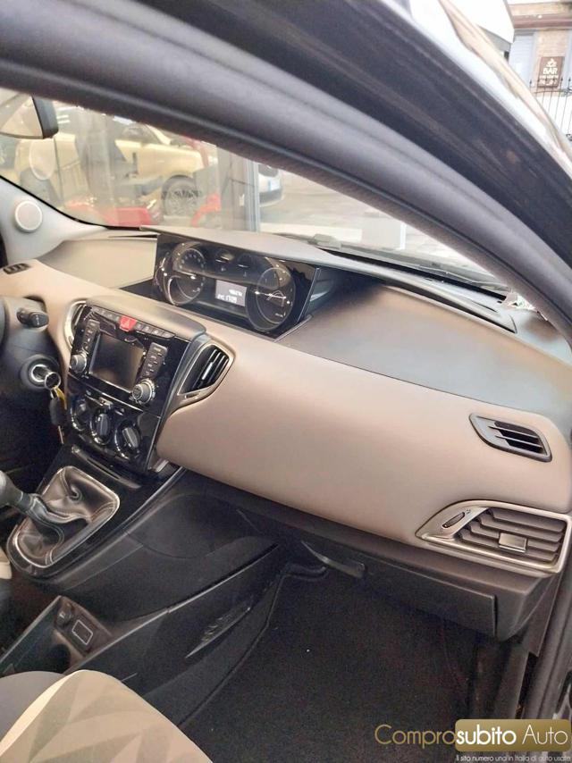 LANCIA Ypsilon 1.3 MJT 16V 95 CV (Garanzia 12 Mesi)
