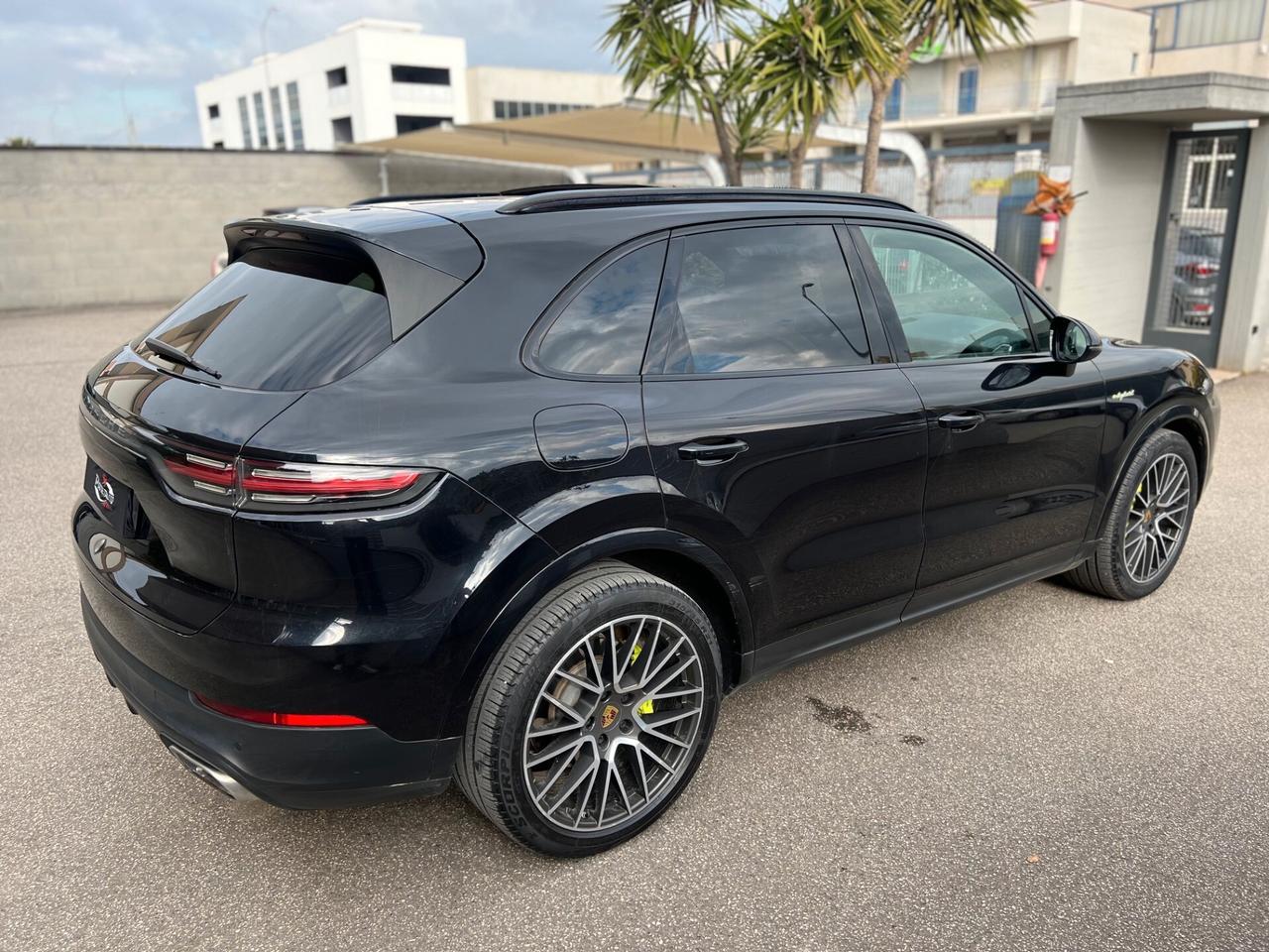 Porsche Cayenne 3.0 e-hybrid tiptronic PASM/TETTO/LED/PELLE PERF.