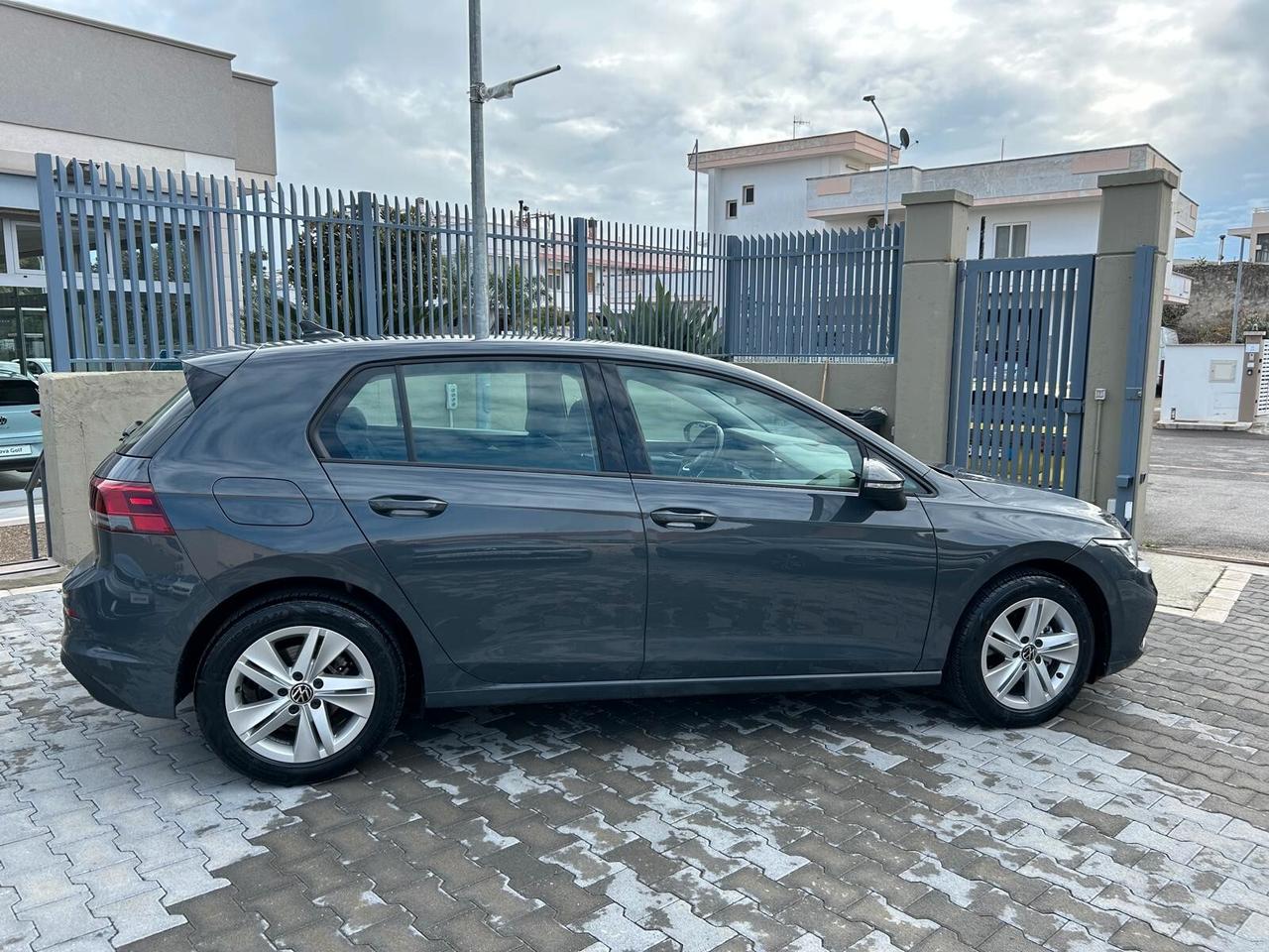 Volkswagen Golf 2.0 TDI 115 CV SCR Life