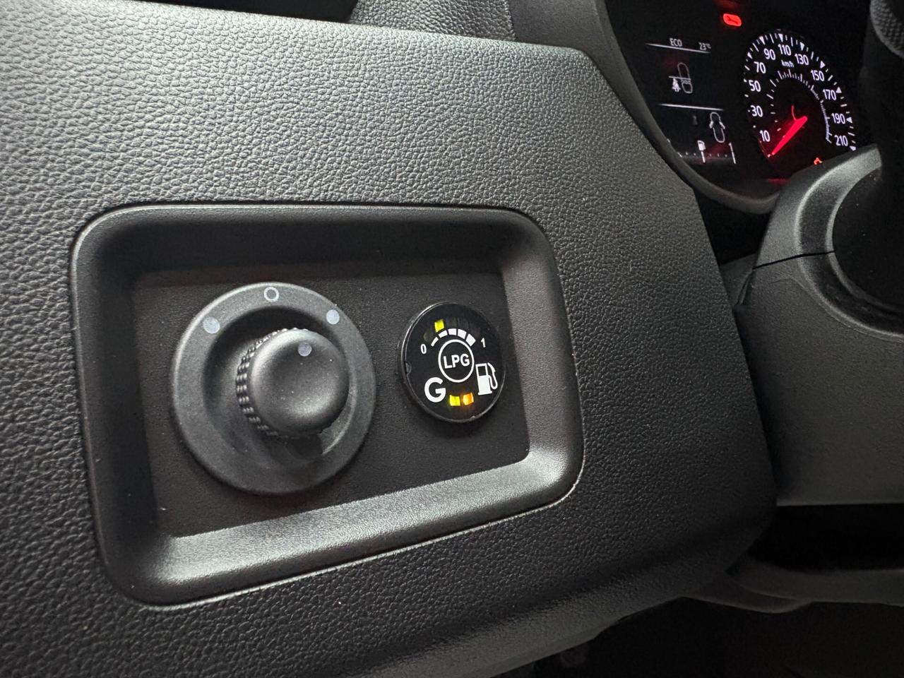 Dacia Duster 1.6 GPL di SERIE 114cv Comfort ITALIANA