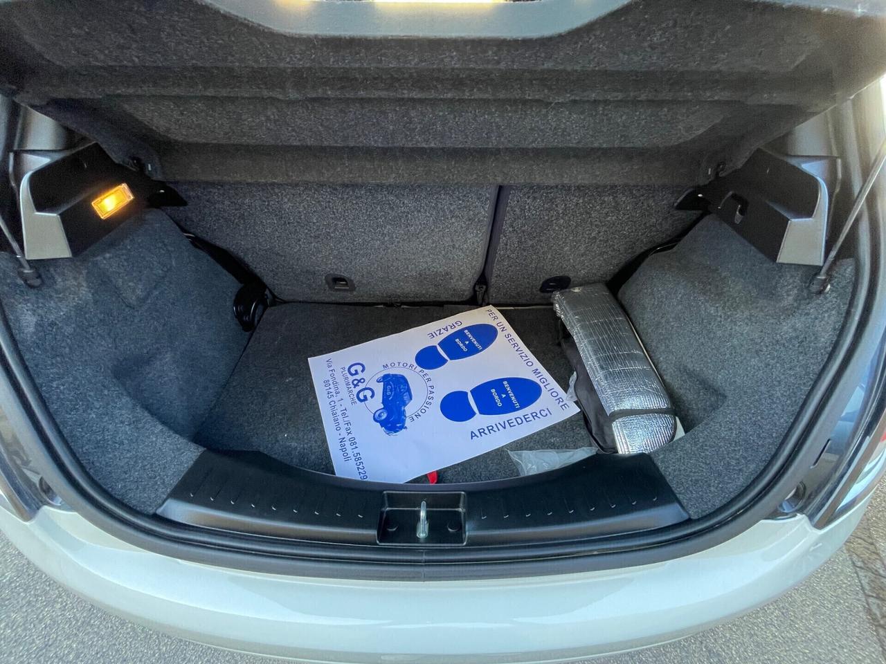 Lancia Ypsilon 1.2 69 CV 5 porte Gold