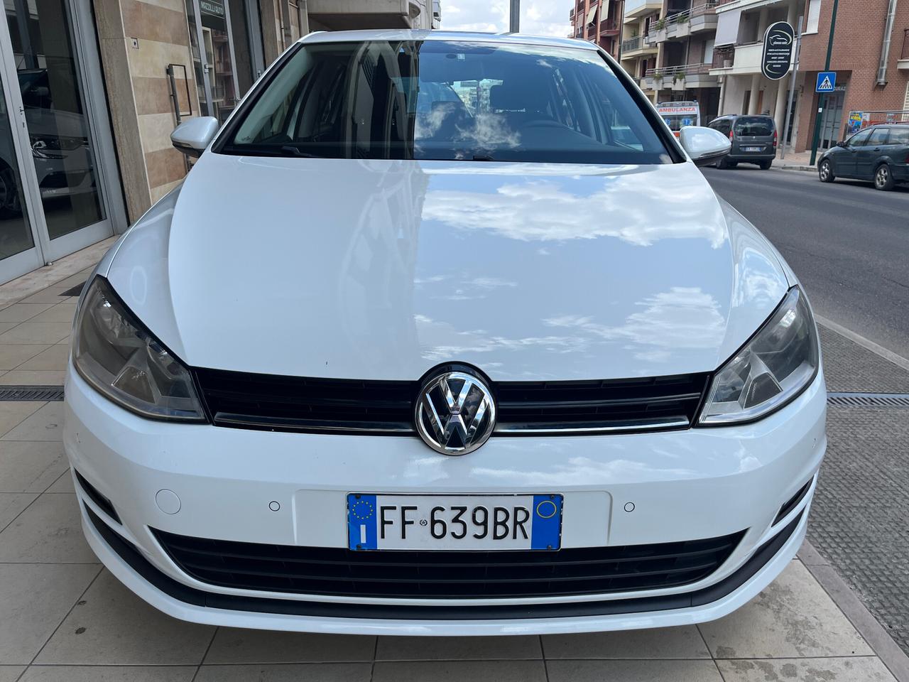Volkswagen Golf 1.2 TSI 85 CV 5p.