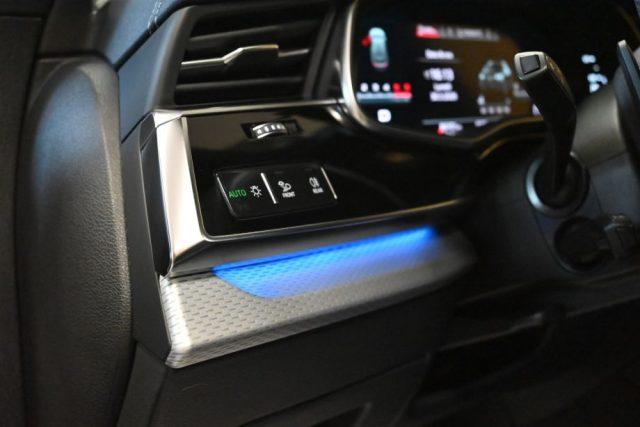 AUDI Q8 NUOVA 50TDI Q.TIP.3XS-LINE TET.22"RADAR VENT/RISC.