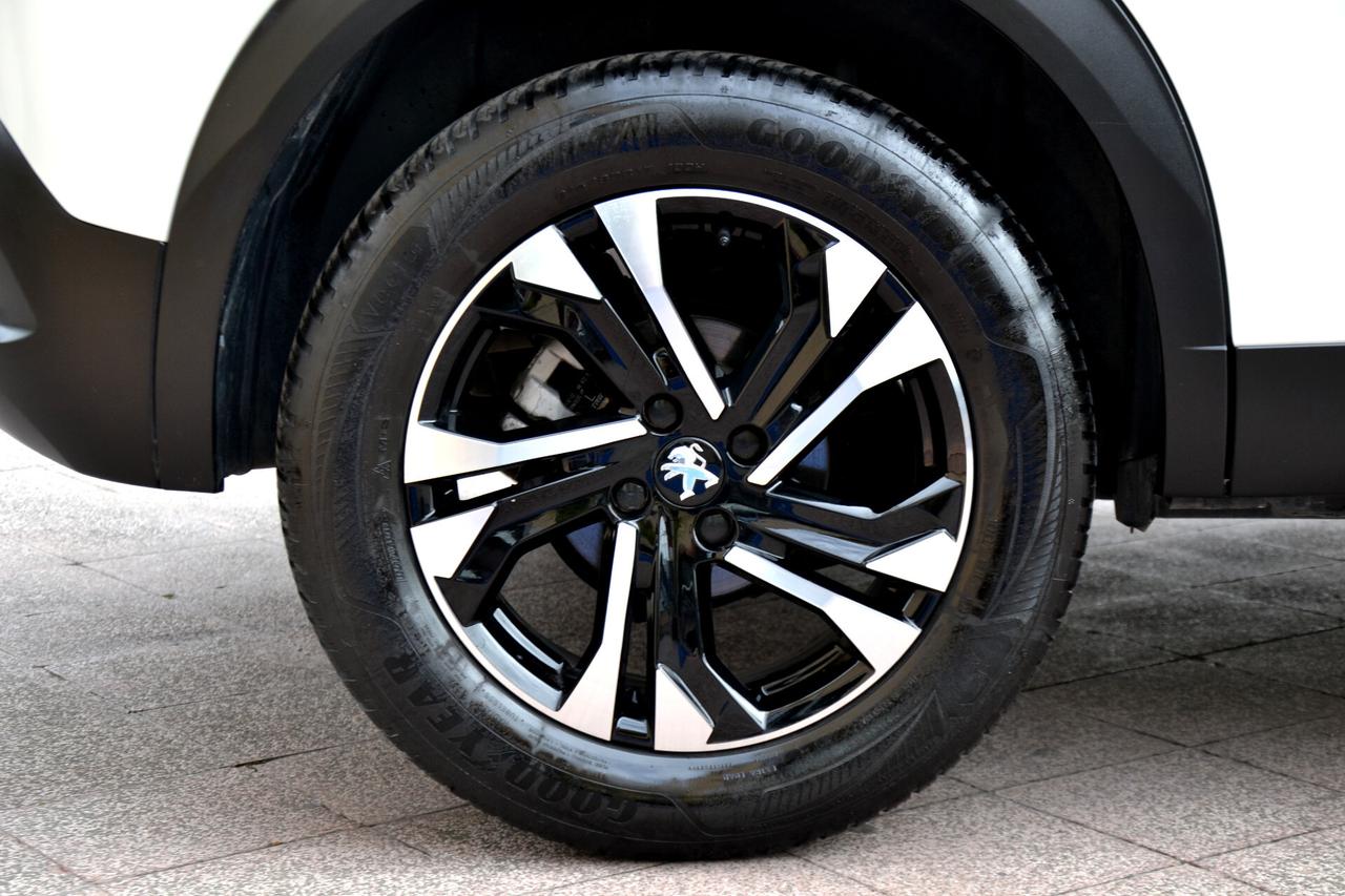 Peugeot 2008 1.5 HDi 130CV ALLURE AUTOM. **PREZZO REALE**