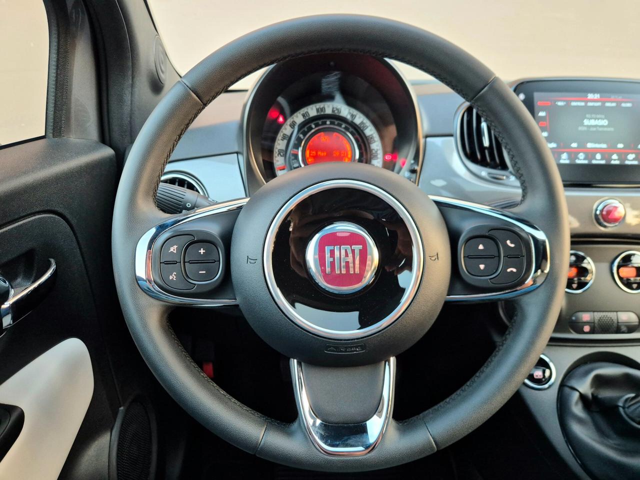 Fiat 500 1.0 Hybrid Dolcevita