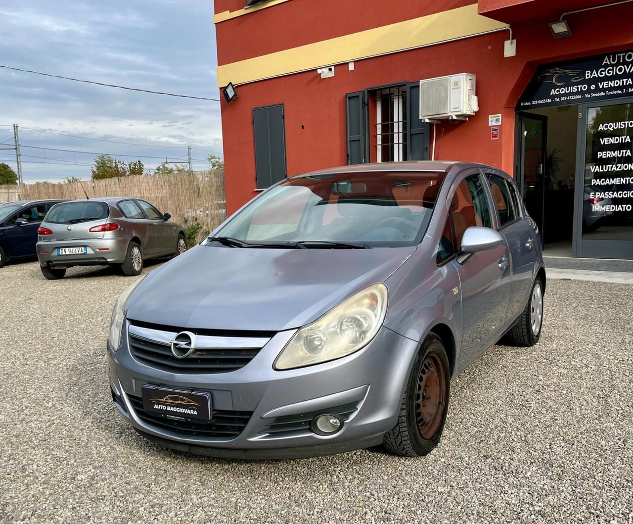 Opel Corsa 1.2 5 porte benzina