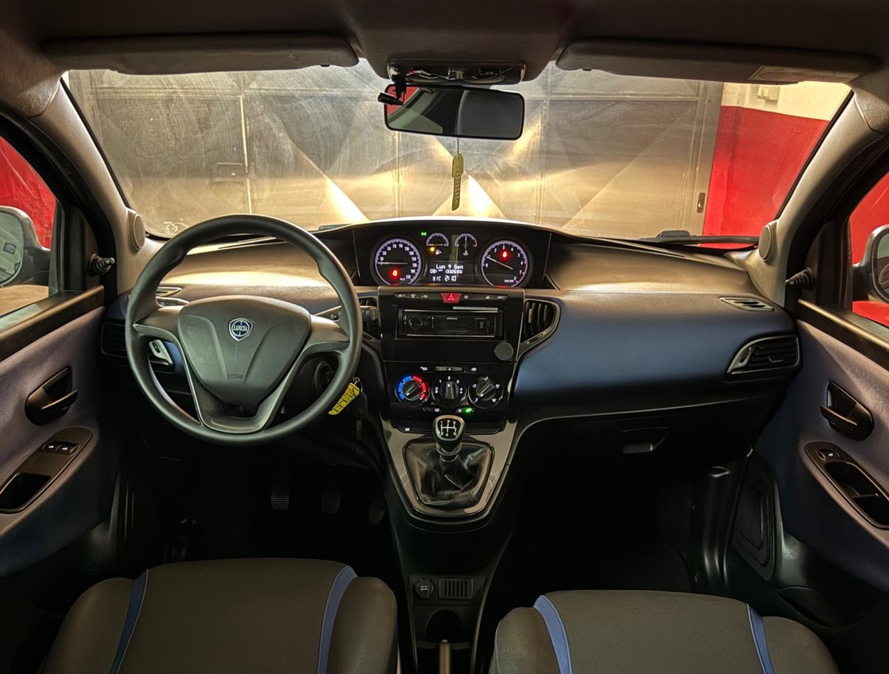 Lancia Ypsilon 1.2 69 CV 5 porte 130000 Chilometri