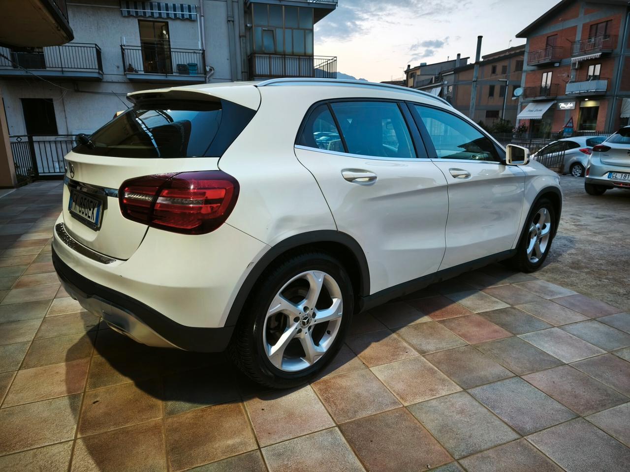 Mercedes GLA 200d Sport Petralia Villabate