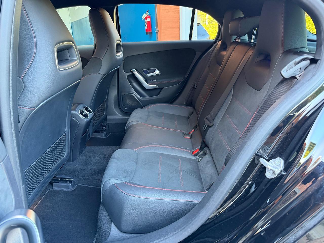 Mercedes-benz A 200 d Automatic 4Matic Premium