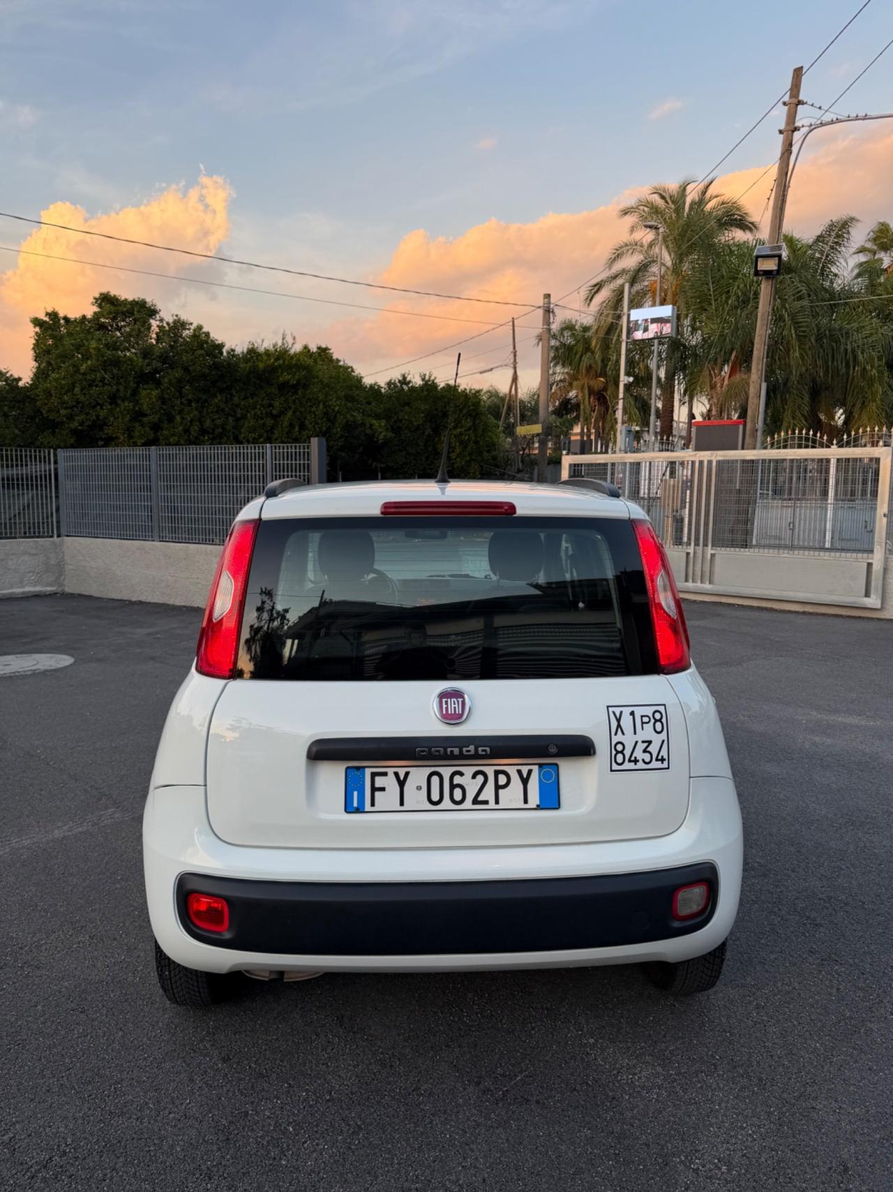 FIAT PANDA 1.2 LOUNGE UNICO PROPRIETARIO 65.000Km