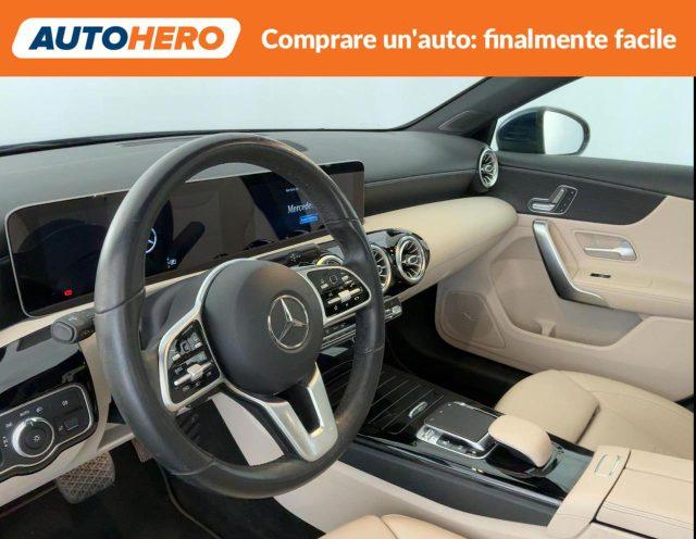 MERCEDES-BENZ A 200 d Automatic Sport