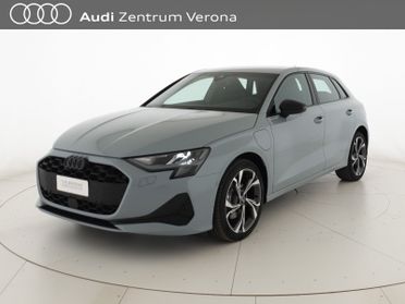 Sportback 40TFSIe 204CV S tronic Business Advanced