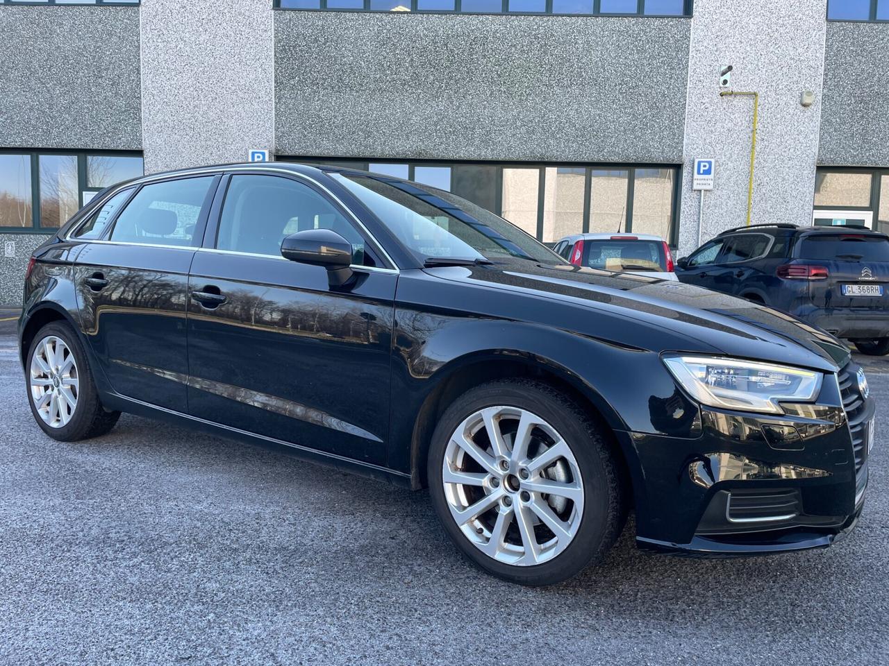 Audi A3 SPB 1.6 TDI *Neopatentati*Pelle*Cerchi*