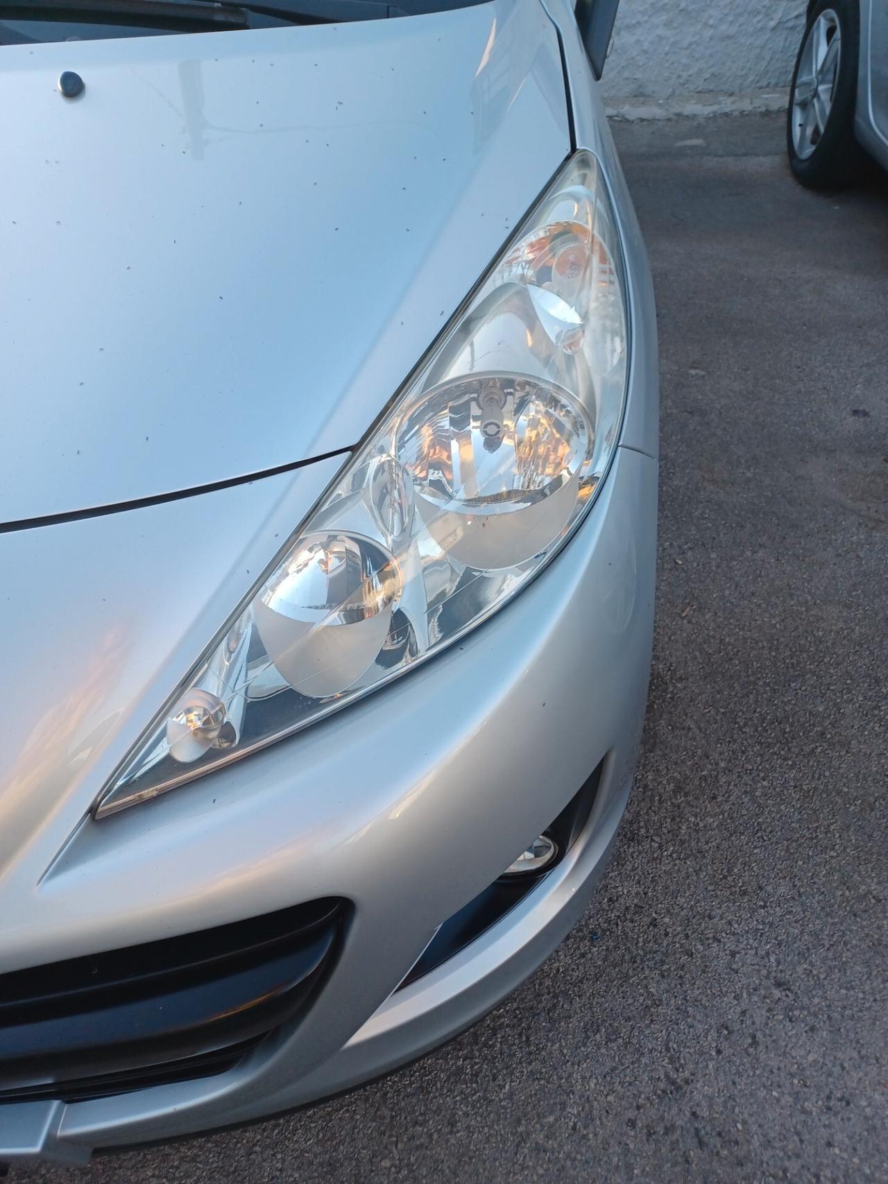 Peugeot 207 1.4 Benzina S.W. ANNO 2011