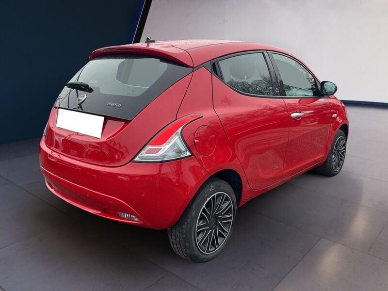 Lancia Ypsilon III 2015 1.0 hybrid Gold s&s 70cv