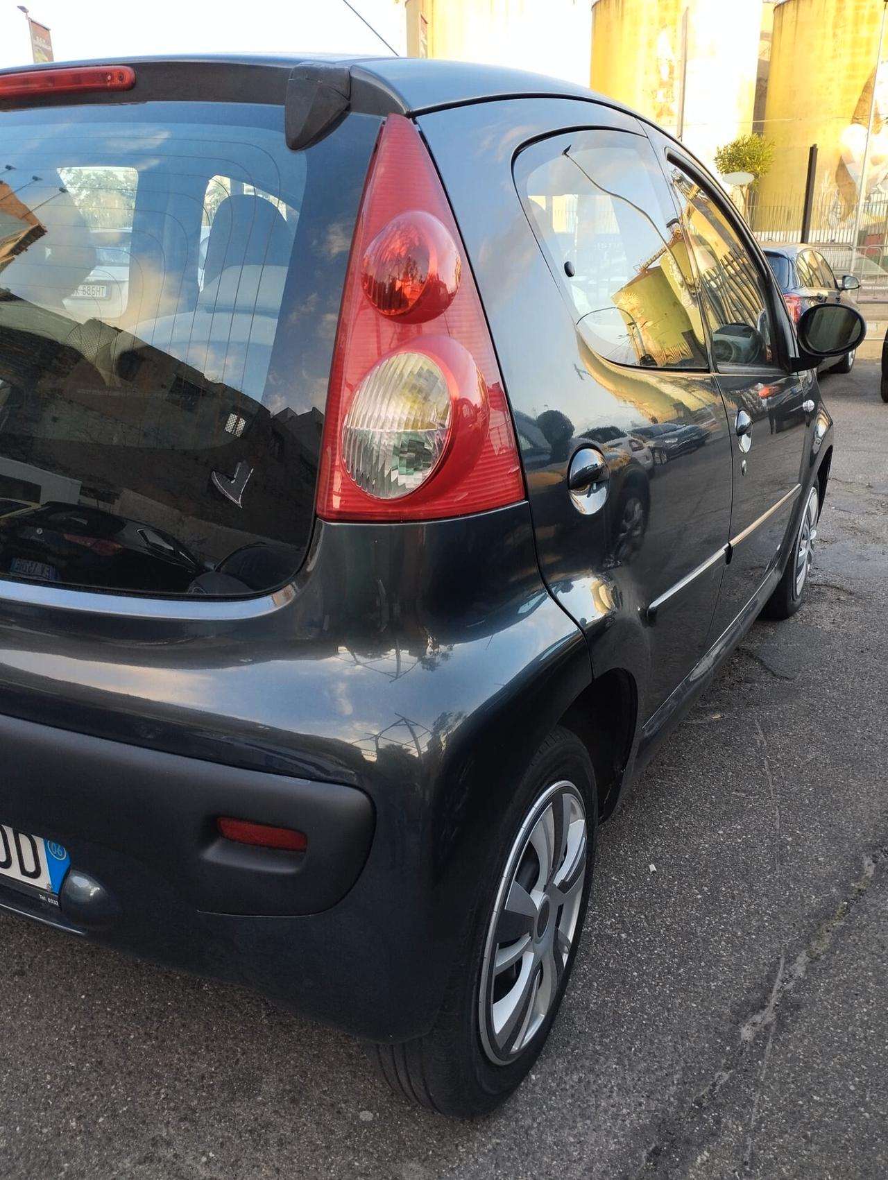 Peugeot 107 1.4 HDi 5p. Sweet Years