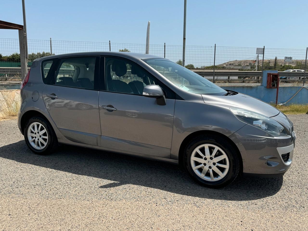 Renault Scenic X-Mod 1.5 dCi 110CV Dynamique