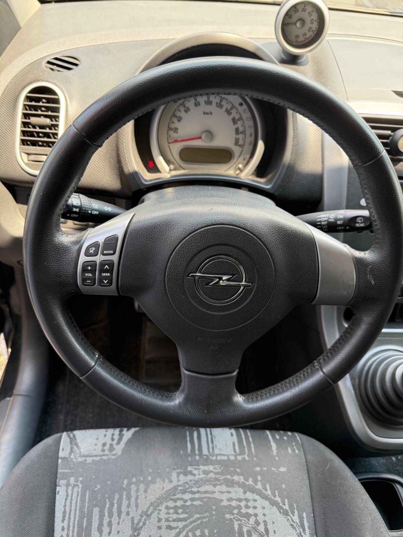 Opel Agila 1.2 16V 94CV Enjoy
