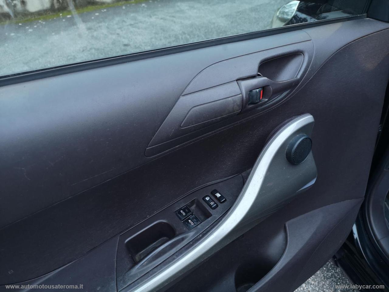 TOYOTA iQ 1.0 CVT Sol RATE AUTO MOTO SCOOTER