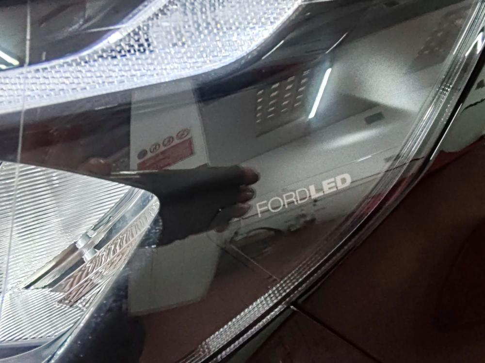 FORD Transit Custom V710 320 2.0 ecoblue 150cv combi M1 Titanium L1H1