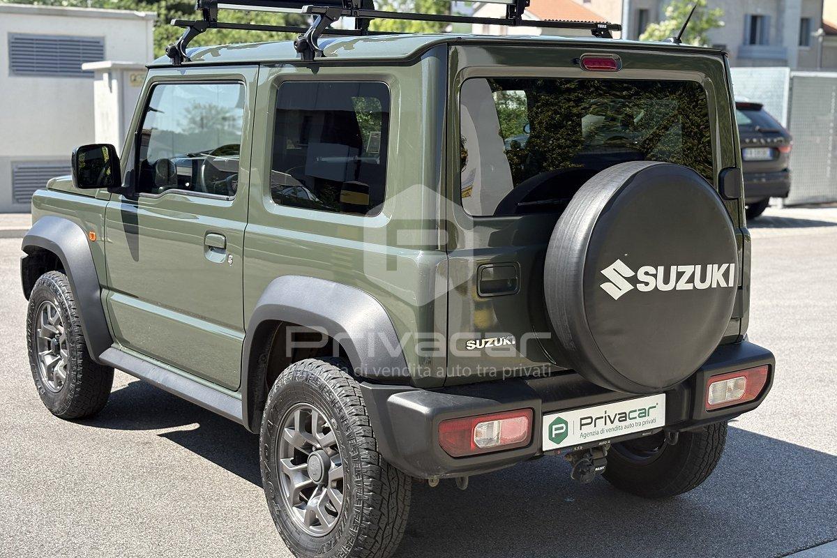 SUZUKI Jimny 1.5 5MT Top