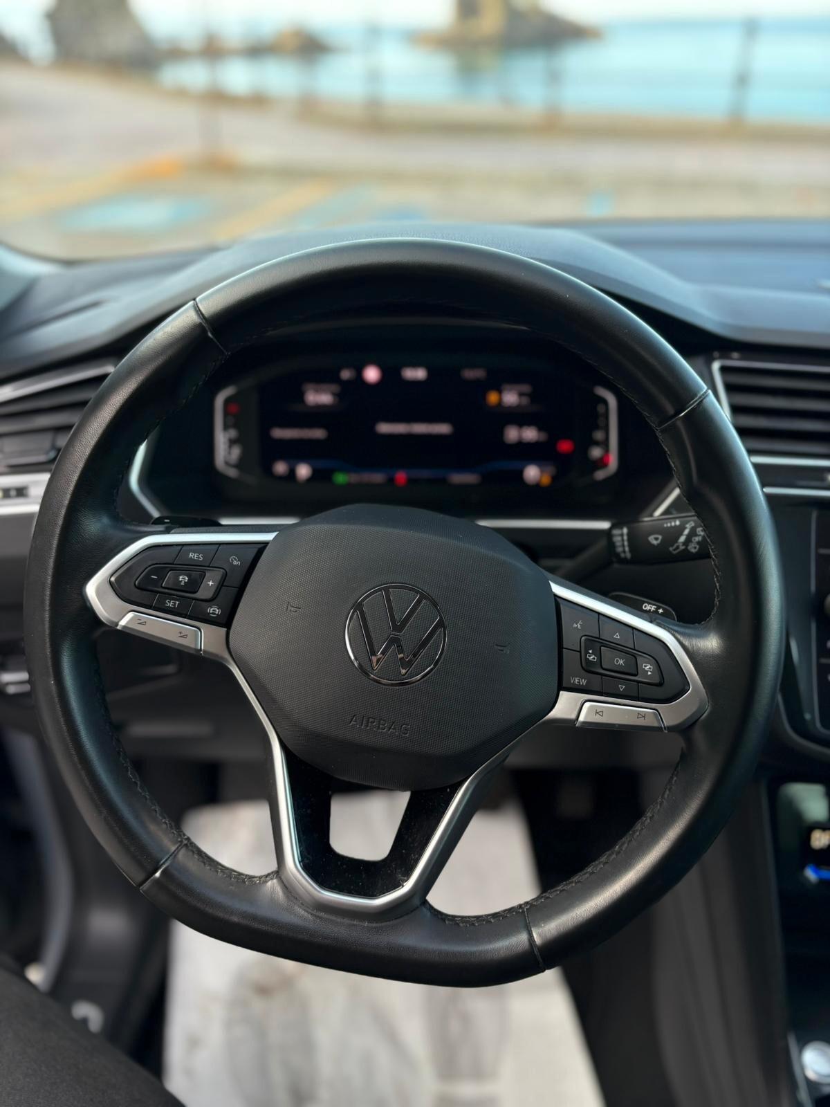 Volkswagen Tiguan 2.0 TDI SCR DSG 150 CV Elegance